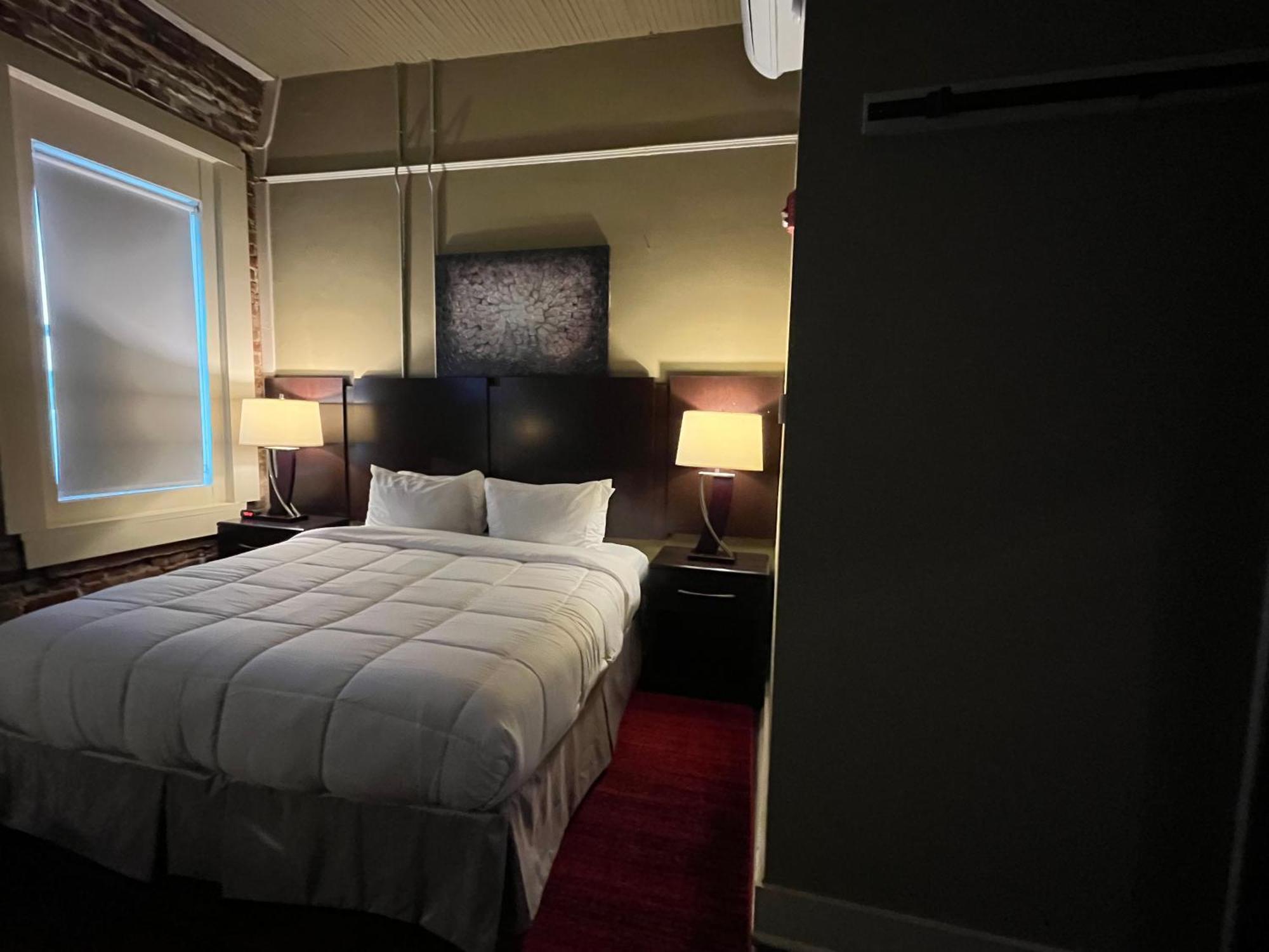The Skylight Hotel Greenville Esterno foto