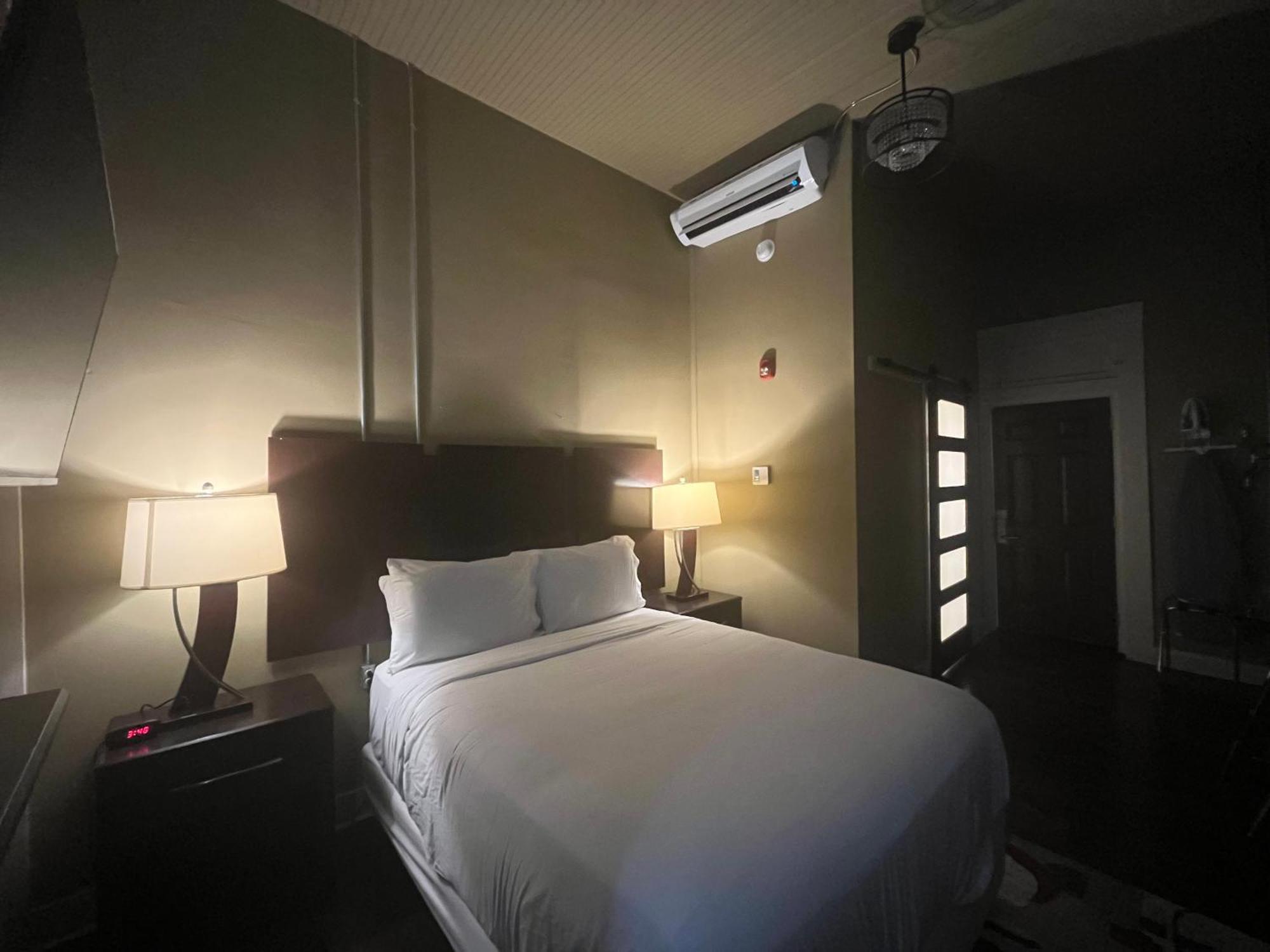 The Skylight Hotel Greenville Esterno foto
